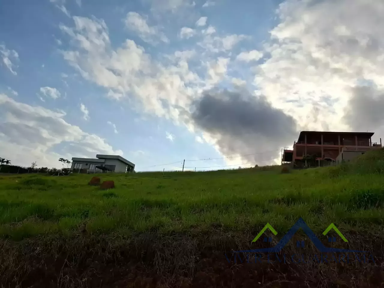 LOTES À VENDA NO RESIDENCIAL GUARAREMA HILLS — Miniatura 5