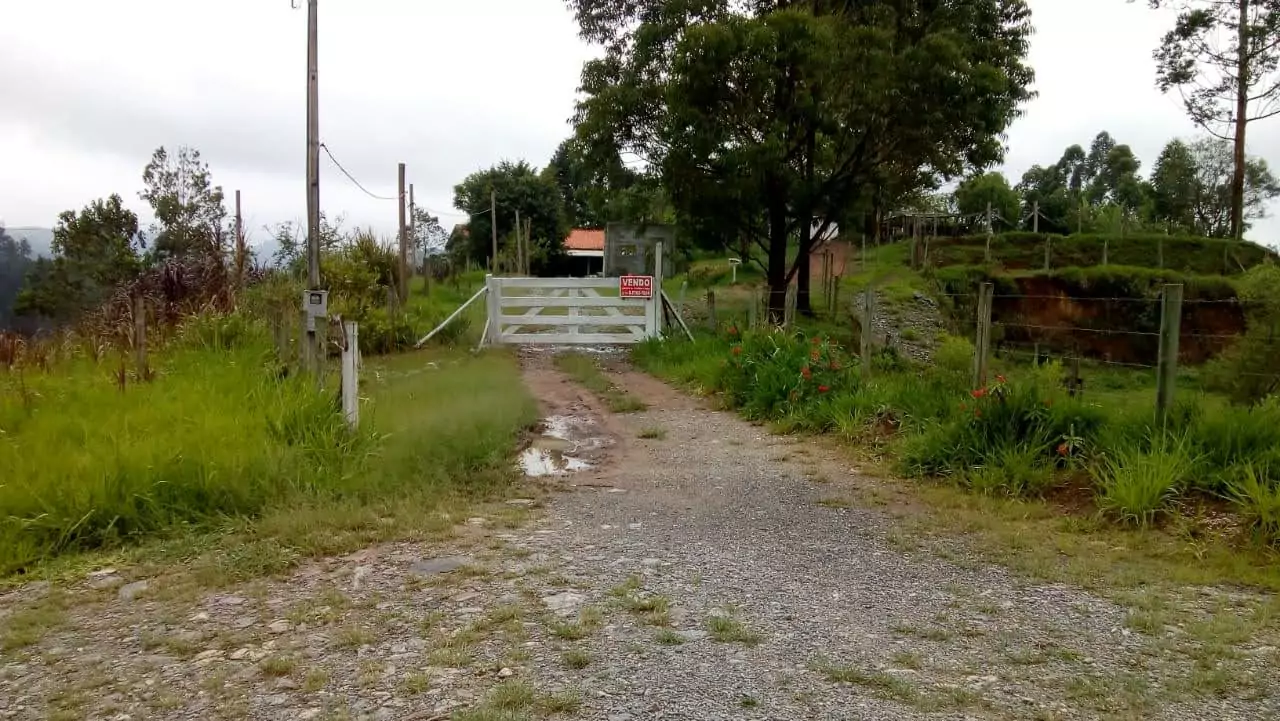 SÍTIO EM IGARATÁ — Miniatura 14
