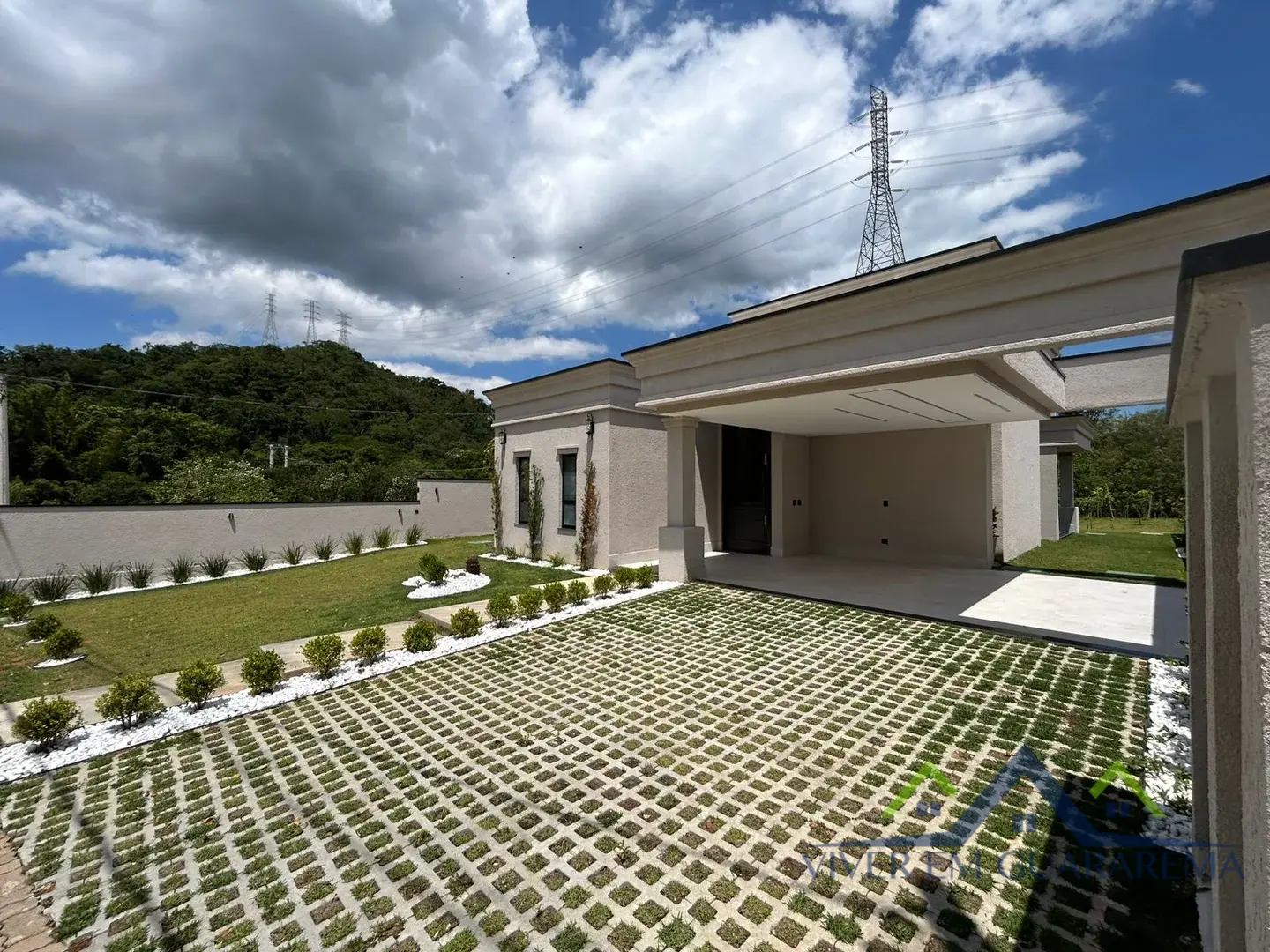CASA NOVA EM CONDOMÍNIO NO BAIRRO BELLARD
