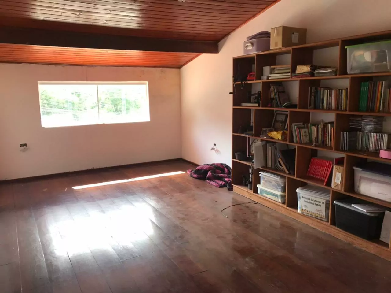CASA NO BAIRRO VALE DOS EUCALIPTOS — Miniatura 10