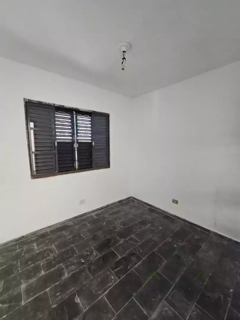 PRÉDIO COM PONTO COMERCIAL, CASA + EDÍCULA — Miniatura 7