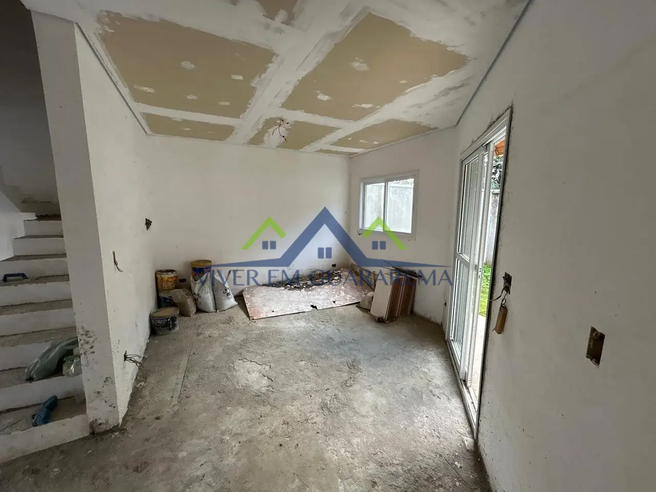 CASA EM CONDOMÍNIO PRONTA PARA RECEBER ACABAMENTO — Miniatura 3