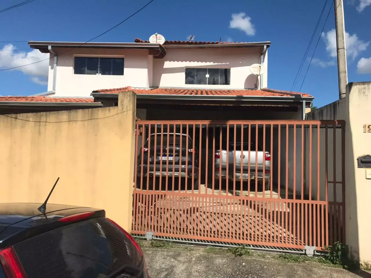 CASA NO BAIRRO VALE DOS EUCALIPTOS