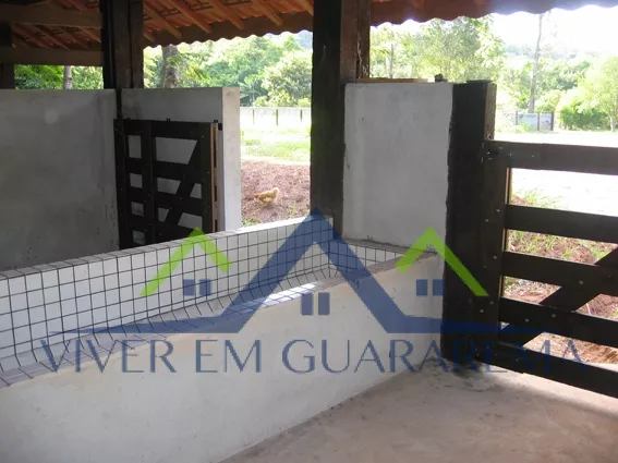 BELÍSSIMA CHÁCARA BEIRA RIO NO BAIRRO ITAÓCA — Miniatura 9