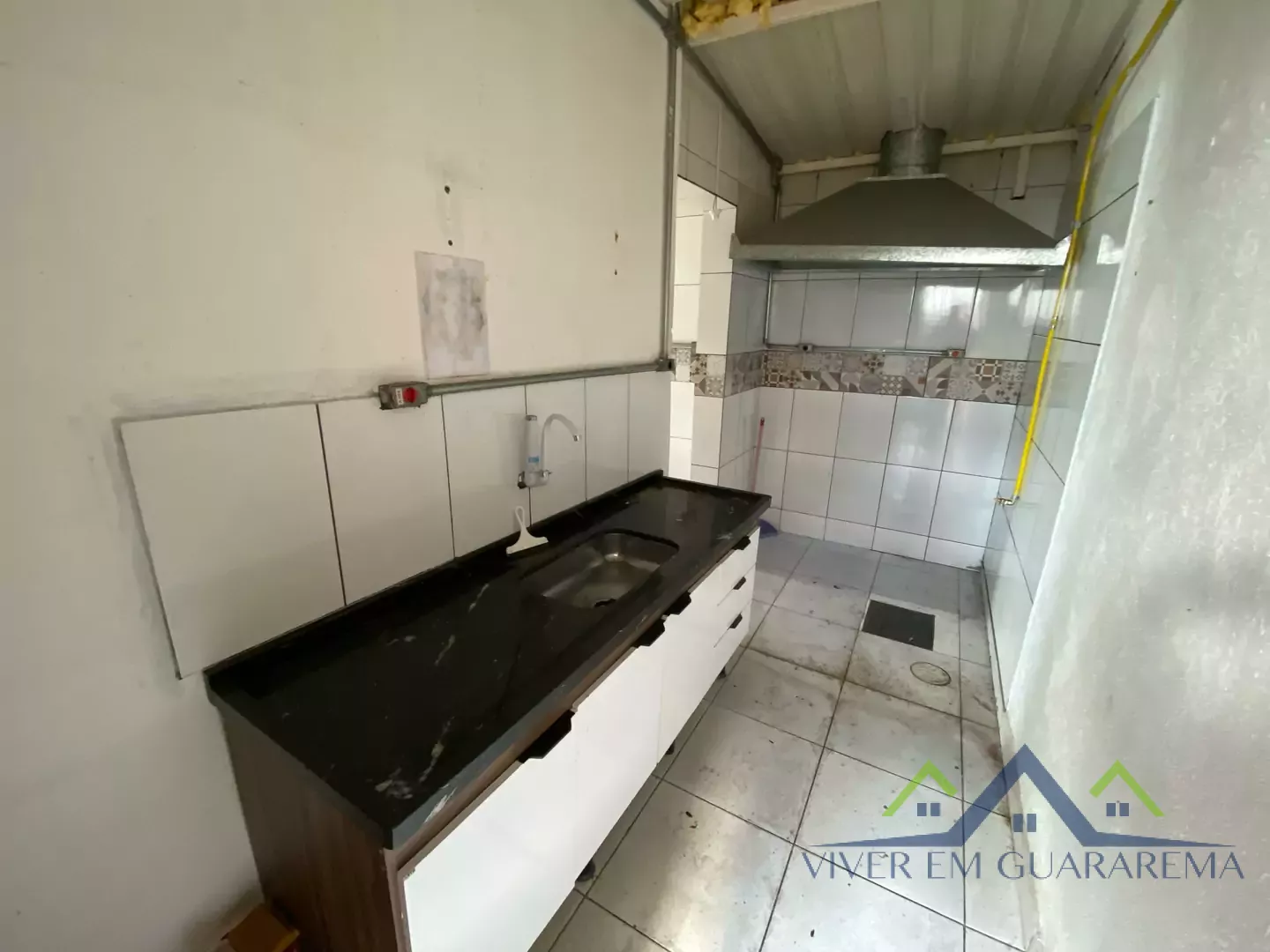 CASA À VENDA NO CENTRO DE GUARAREMA — Miniatura 5
