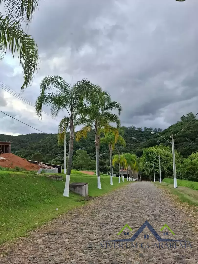 LOTES À VENDA NO RESIDENCIAL GUARAREMA HILLS — Miniatura 9