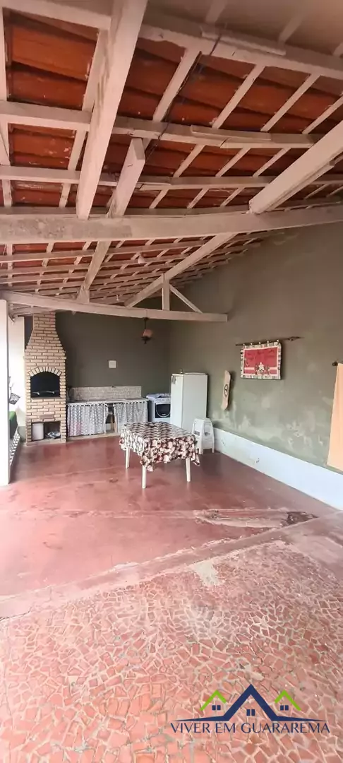 CASA TÉRREA PARA VENDA NO CENTRO — Miniatura 3