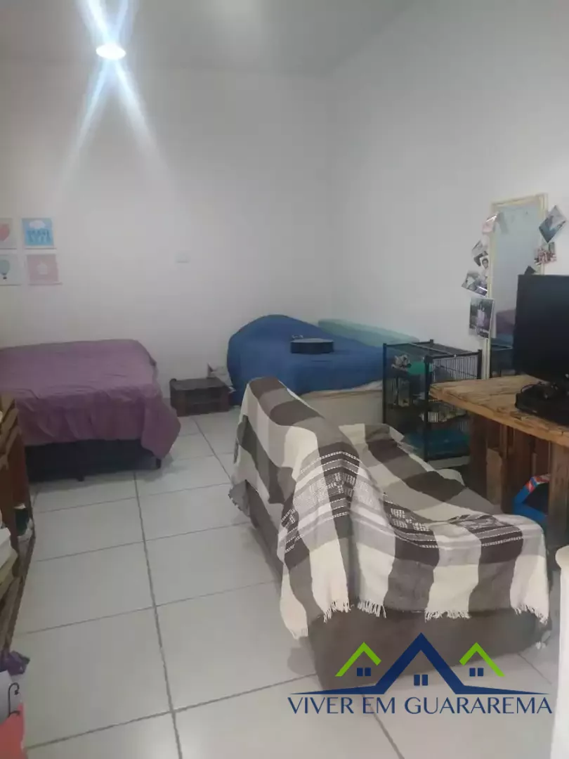 CASA COM SALÃO COMERCIAL SEMI PRONTO À VENDA NO CENTRO DA CIDADE DE GUARAREMA — Miniatura 15