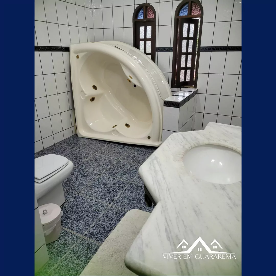 SOBRADO À VENDA NO CENTRO — Miniatura 11