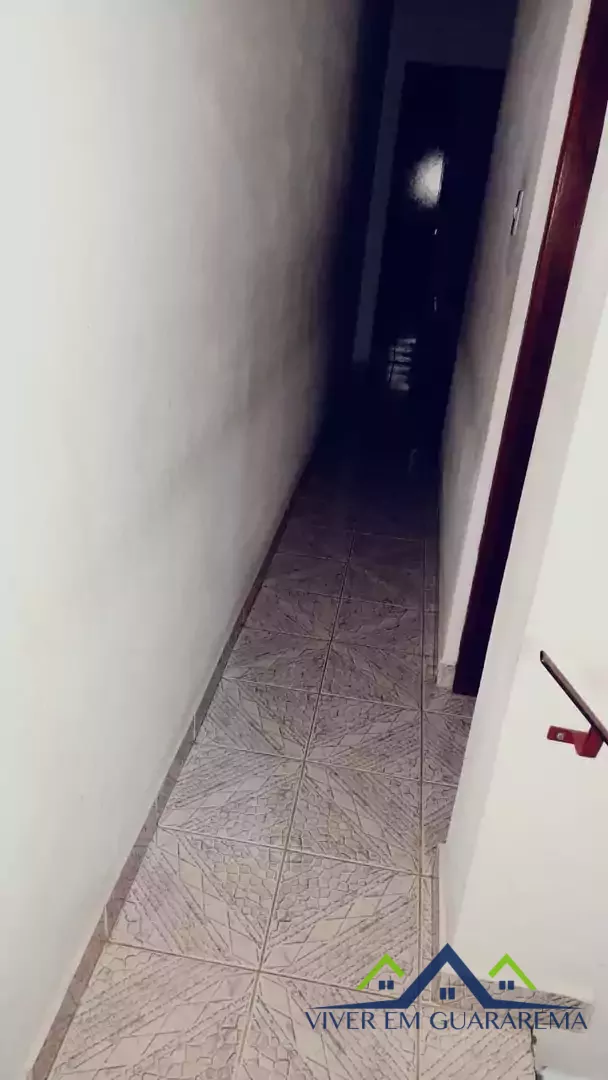 CASA À VENDA NO CENTRO DE GUARAREMA — Miniatura 14