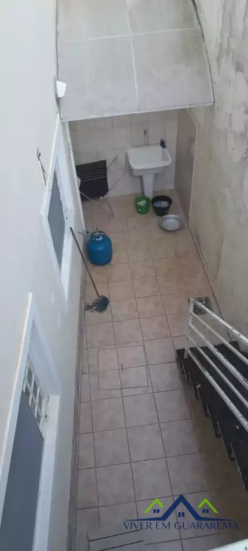 SOBRADO À VENDA NO CENTRO — Miniatura 4