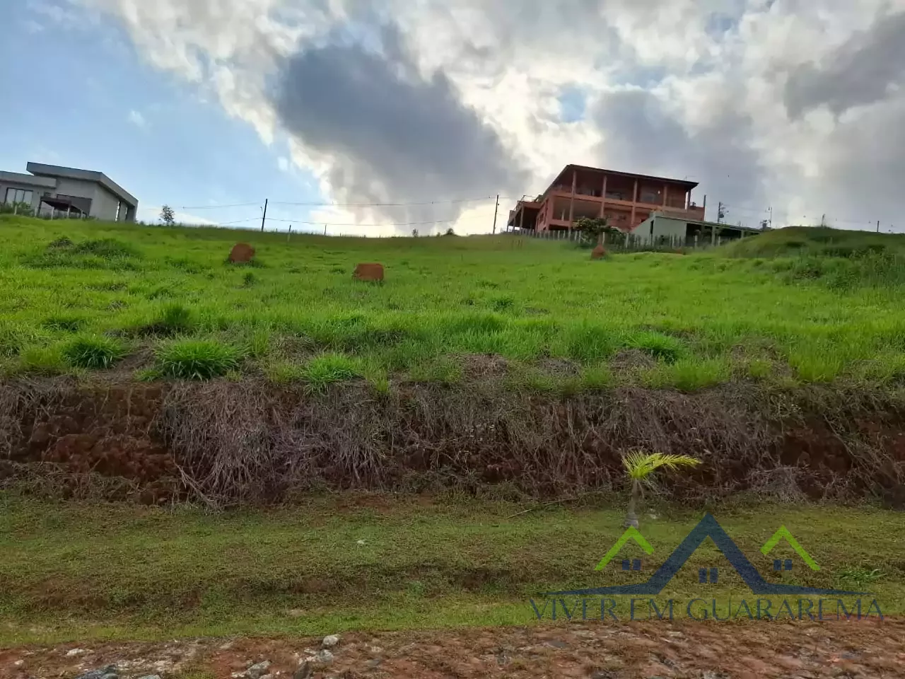 LOTES À VENDA NO RESIDENCIAL GUARAREMA HILLS — Miniatura 6