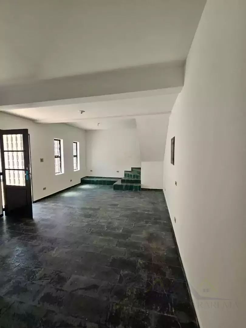 PRÉDIO COM PONTO COMERCIAL, CASA + EDÍCULA — Miniatura 22