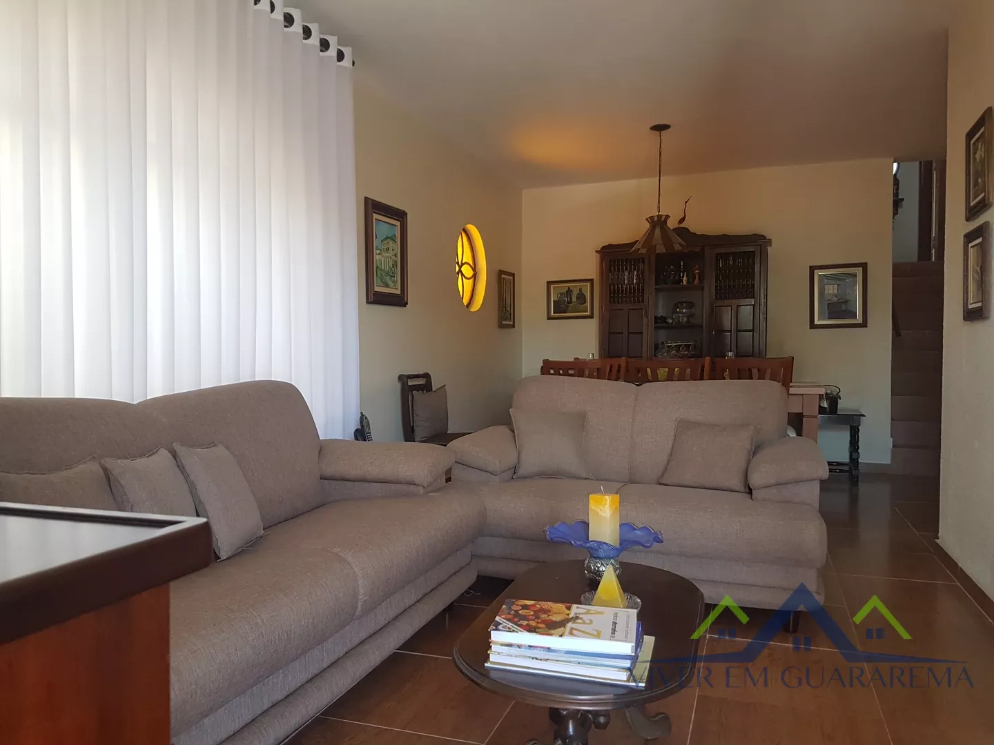 CASA À VENDA NO CENTRO DE GUARAREMA — Miniatura 3
