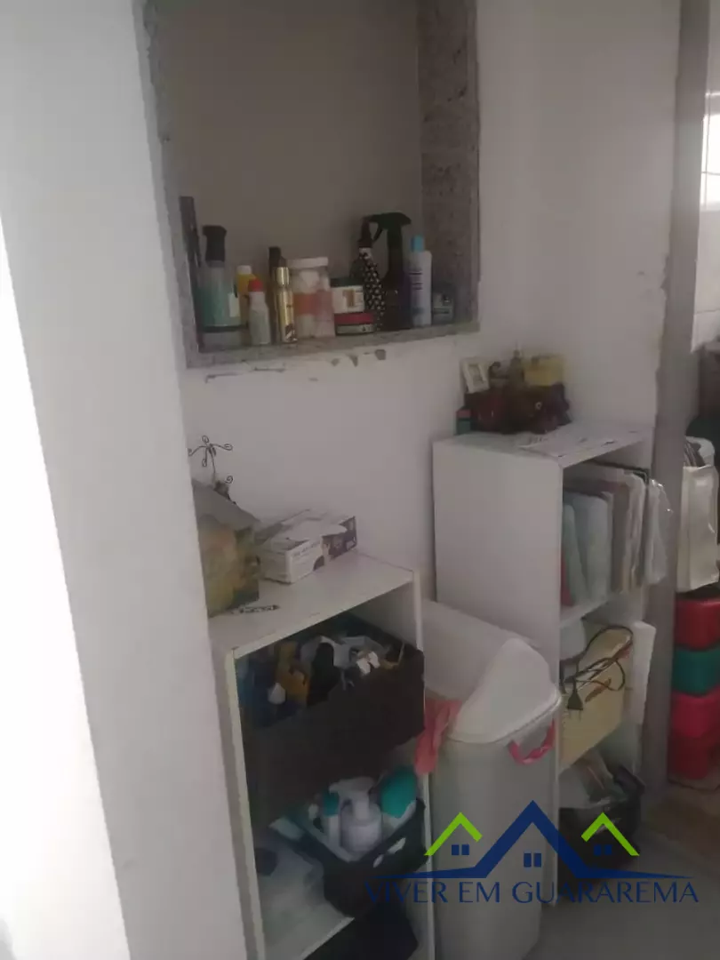 CASA COM SALÃO COMERCIAL SEMI PRONTO À VENDA NO CENTRO DA CIDADE DE GUARAREMA — Miniatura 8