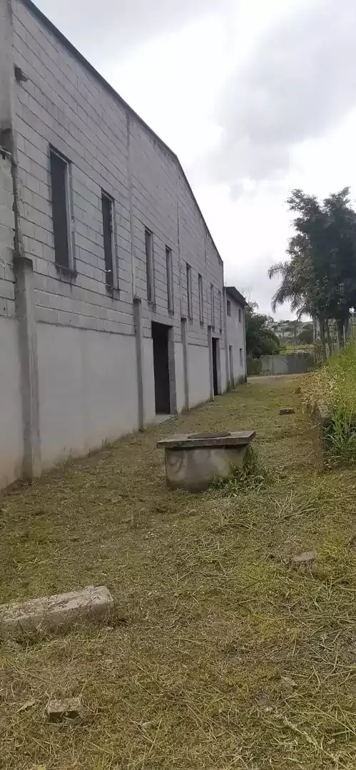 GALPÃO EM ÁREA INDUSTRIAL FRENTE PARA DUTRA — Miniatura 5