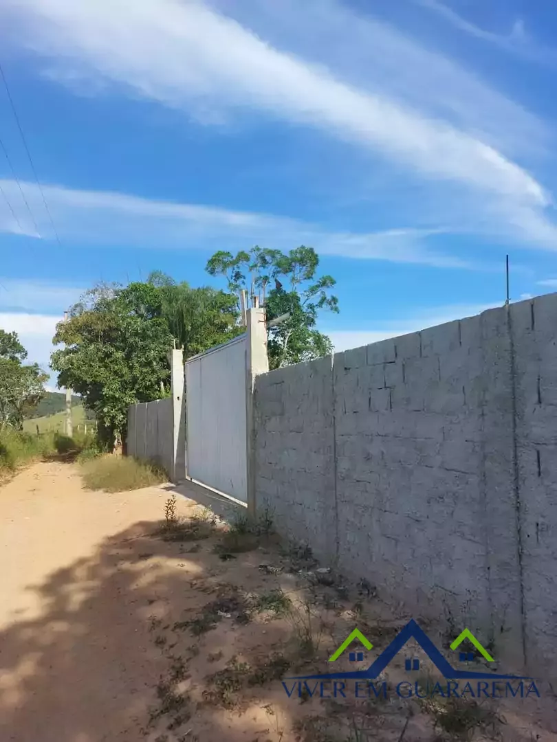 SÍTIO PRÓXIMO AO CENTRO