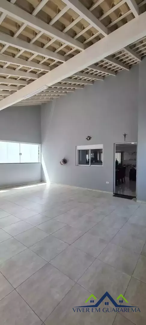 AMPLA E BELA CASA PRÓXIMO AO CENTRO — Miniatura 10