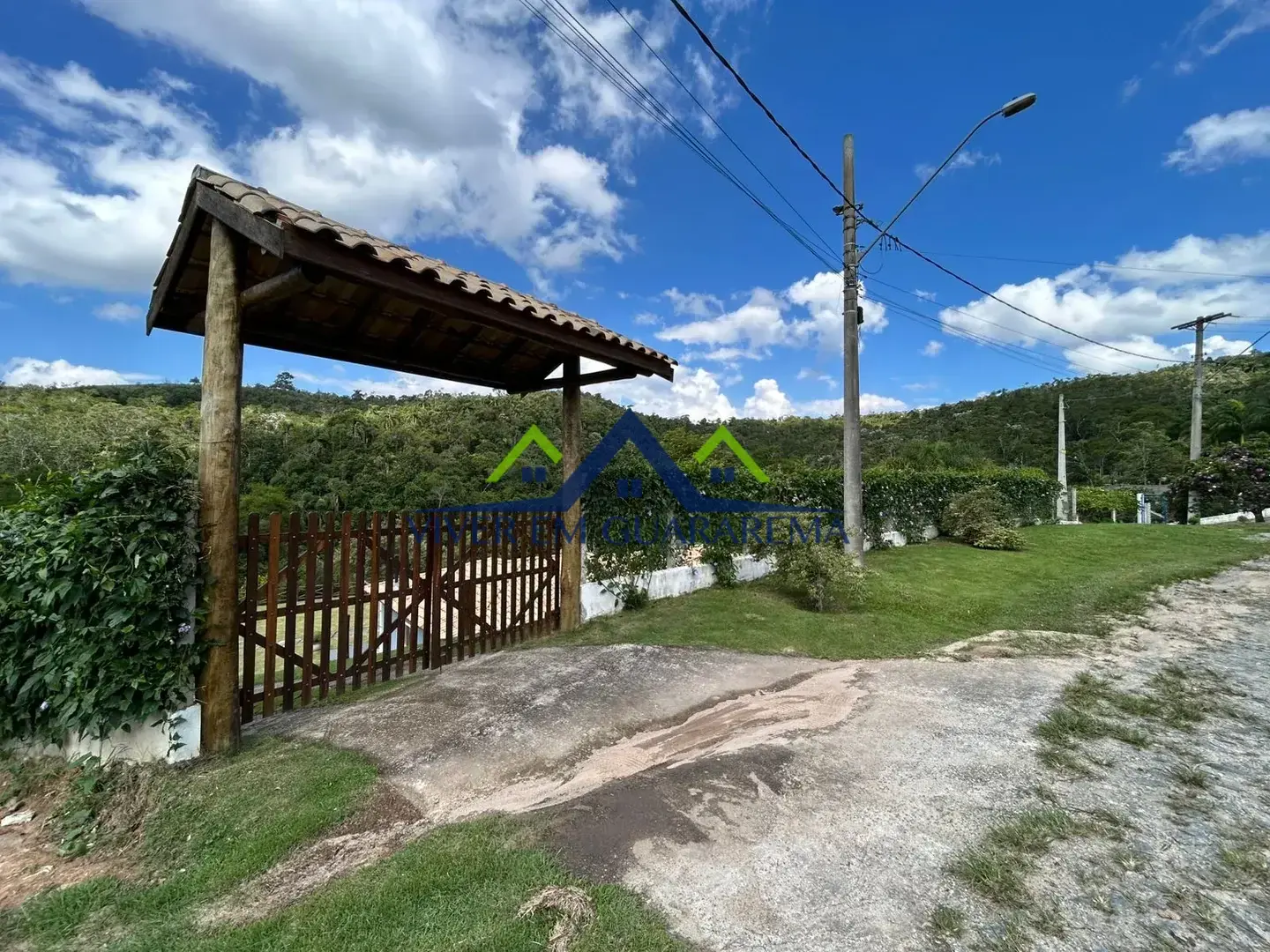 CHÁCARA À VENDA NO CONDOMÍNIO GRANJA VIRGÍNIA — Miniatura 2