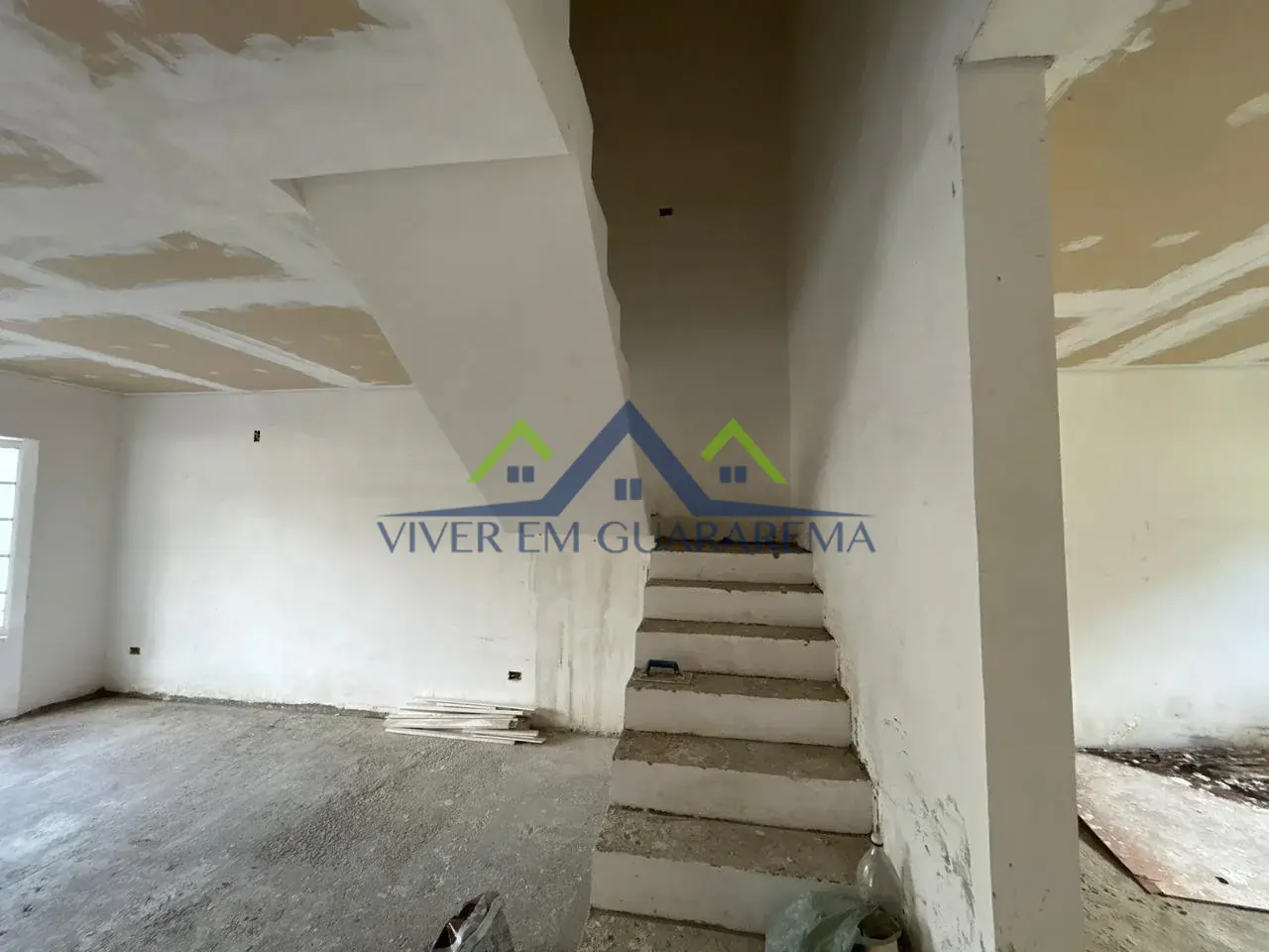 CASA EM CONDOMÍNIO PRONTA PARA RECEBER ACABAMENTO — Miniatura 6
