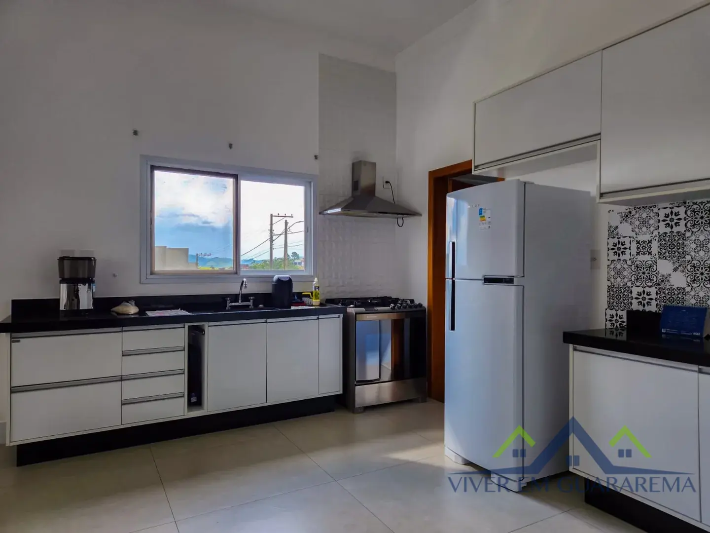 CASA ENCANTADORA NO RESIDENCIAL LAGO DOURADO — Miniatura 9