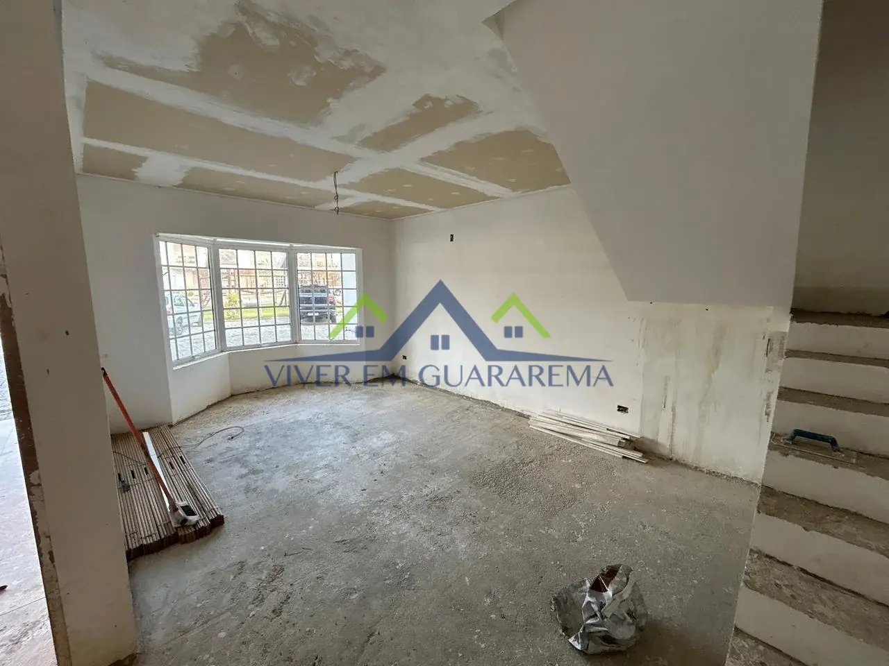 CASA EM CONDOMÍNIO PRONTA PARA RECEBER ACABAMENTO — Miniatura 4