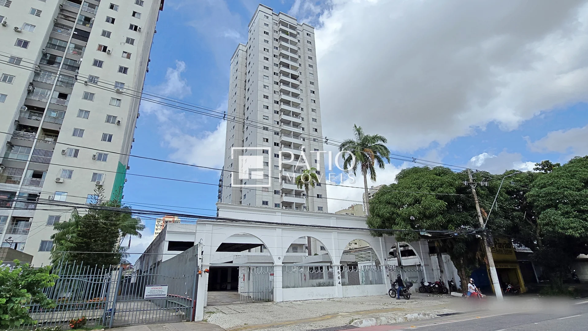 Apartamento 3 Quartos para Alugar em Batista Campos — Miniatura 3