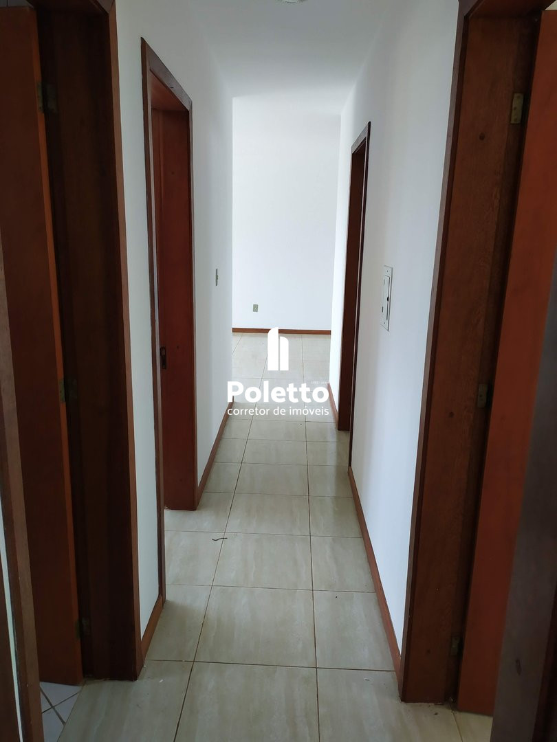 Vende-se Apartamento de 3 Dormitório no Centro de Marau — Miniatura 4