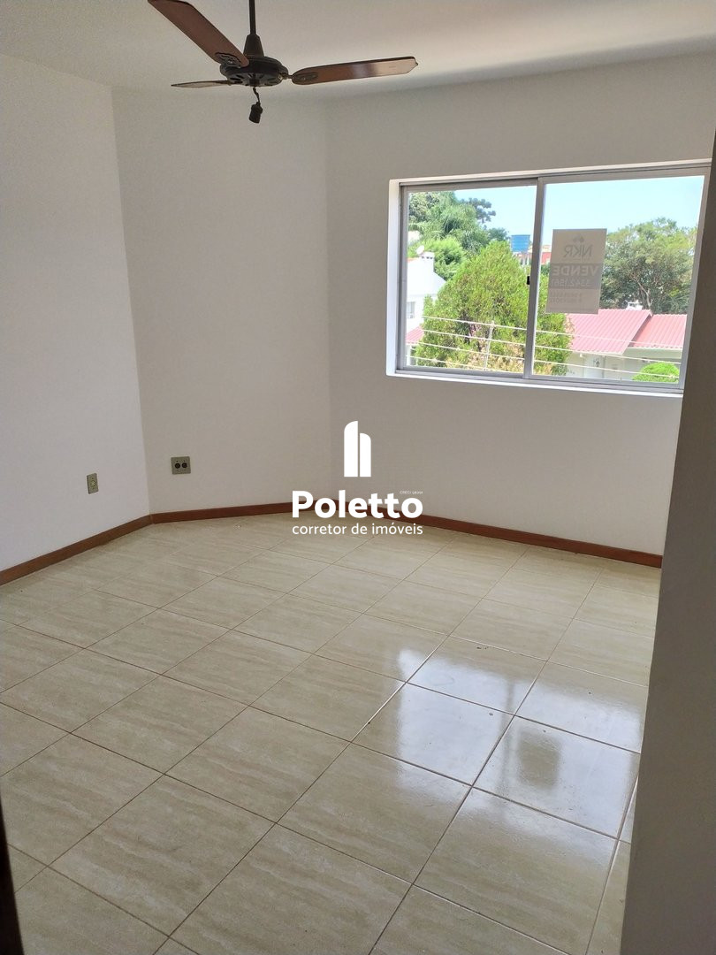 Vende-se Apartamento de 3 Dormitório no Centro de Marau — Miniatura 2