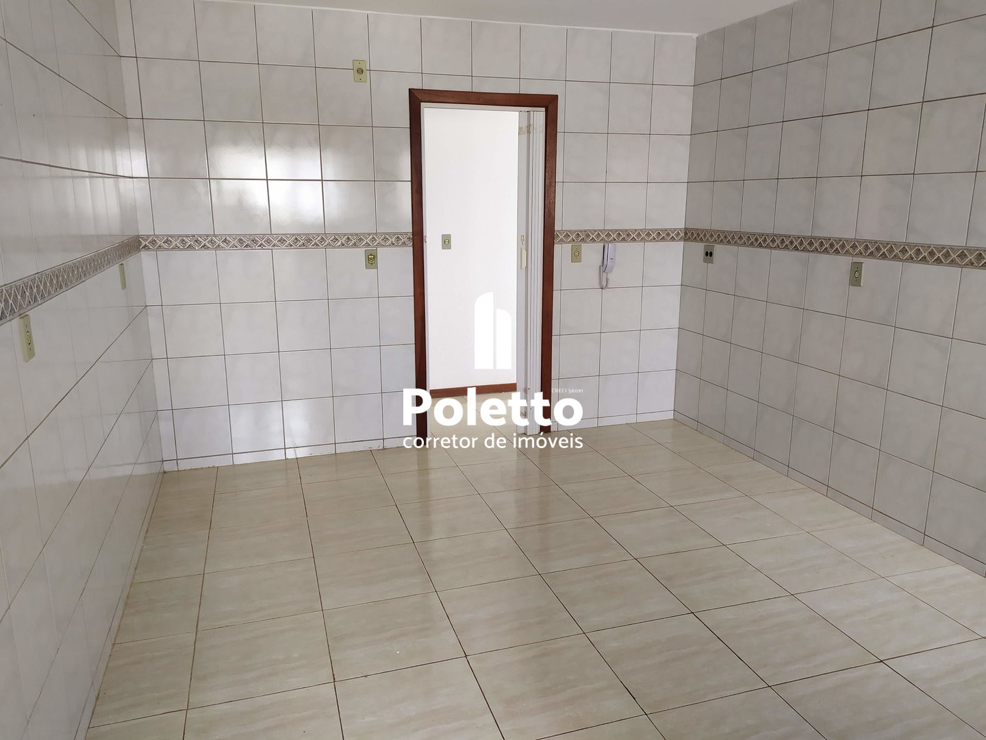 Vende-se Apartamento de 3 Dormitório no Centro de Marau — Miniatura 8