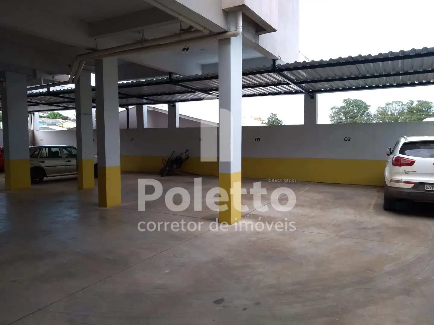 Vende-se apartamento MOBILIADO de 02 quartos — Miniatura 13