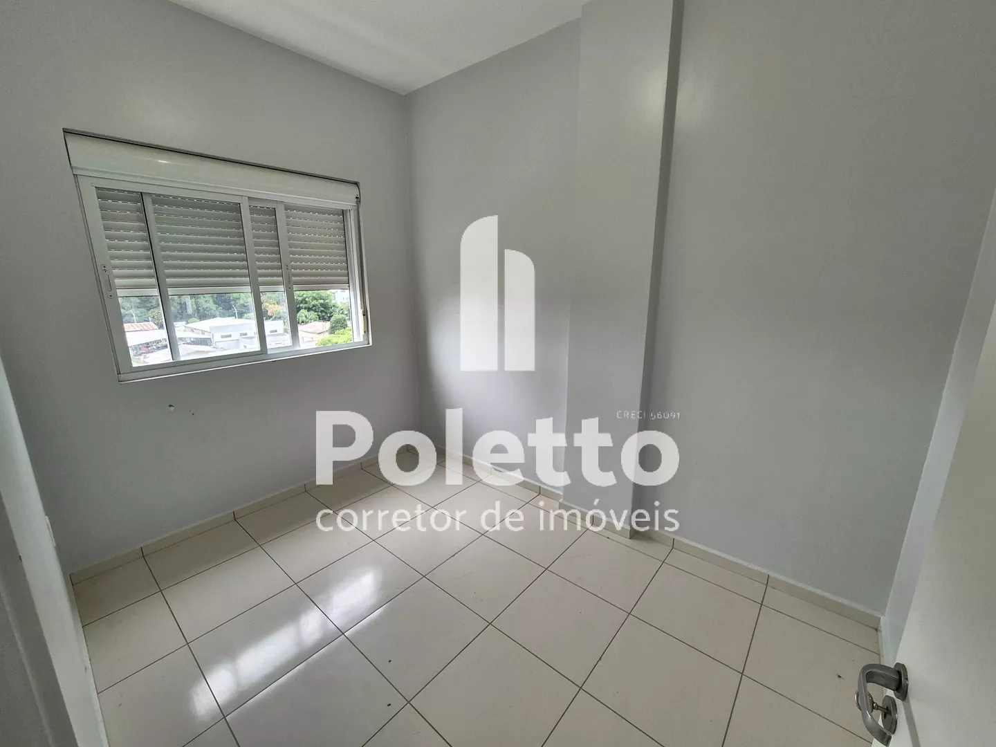 Aluga-se apartamento com 2 quartos — Miniatura 6