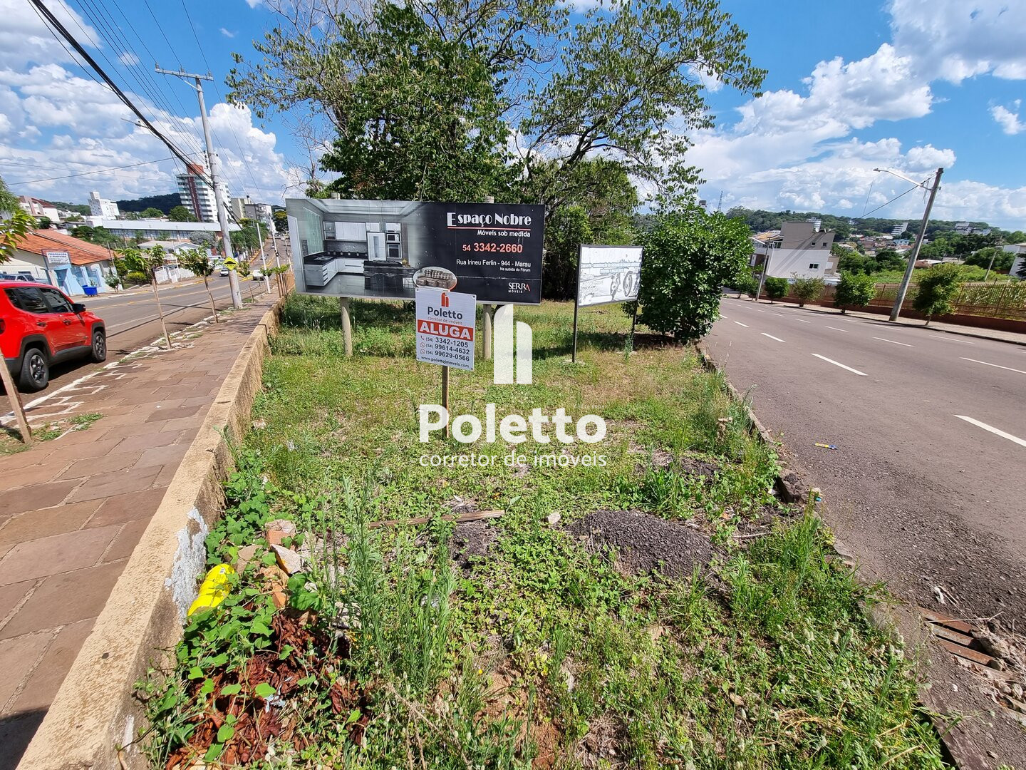 Aluga-se terreno de esquina na Av. João Posser em Marau — Miniatura 3