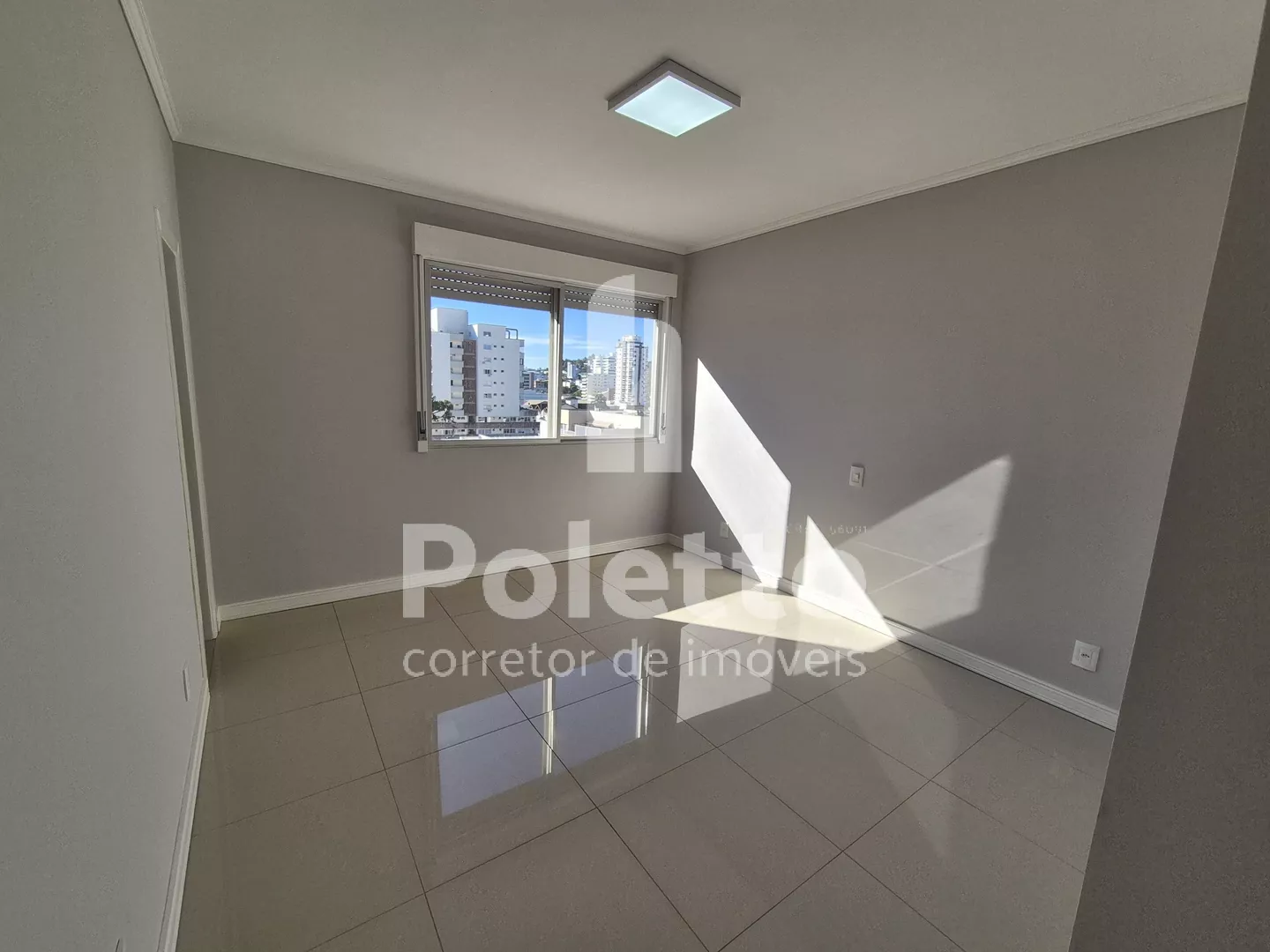Apartamento de 02 quartos no centro de Marau — Miniatura 12