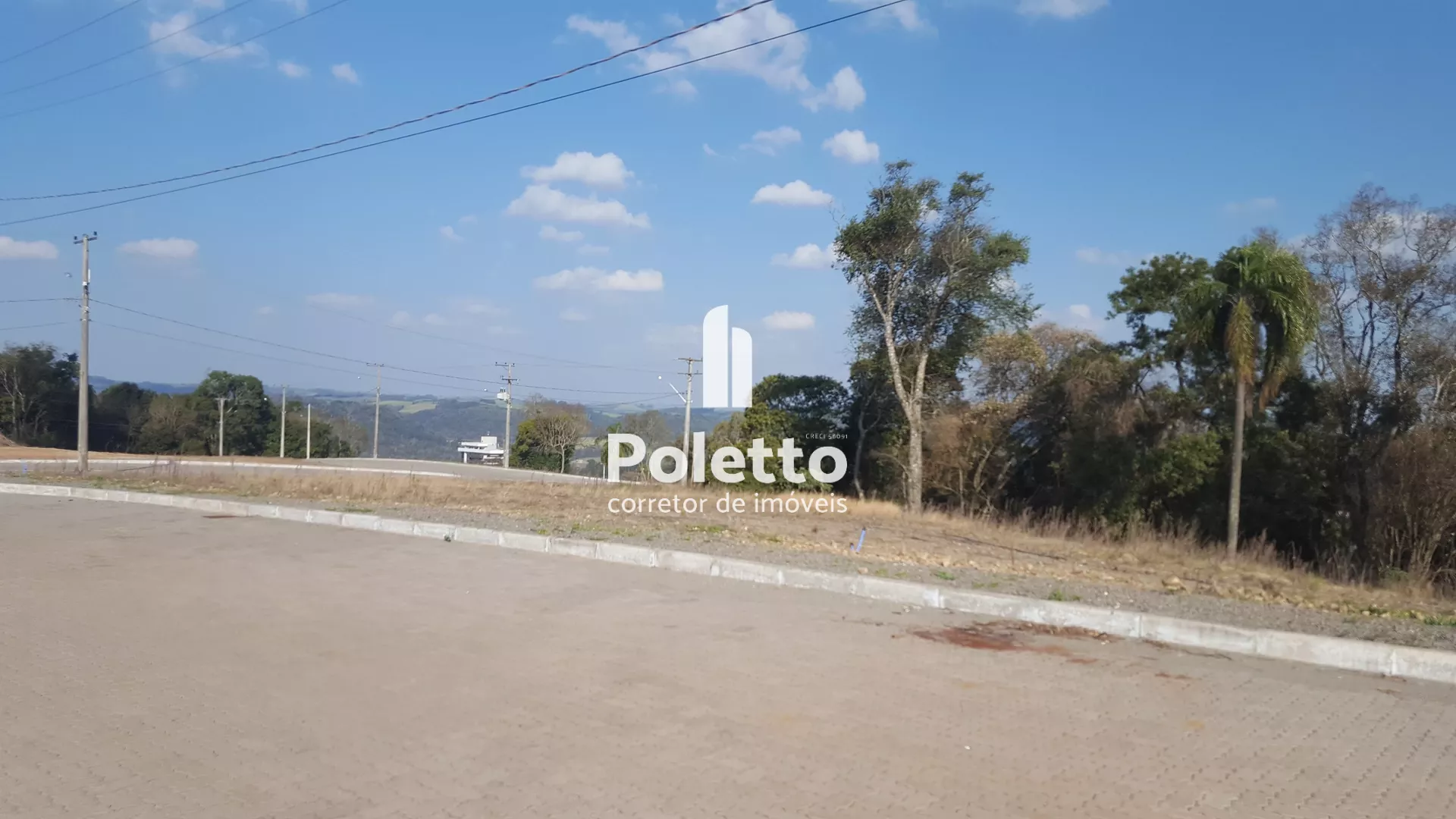 Vende-se lindo terreno e ponto alto da cidade de Marau — Miniatura 4