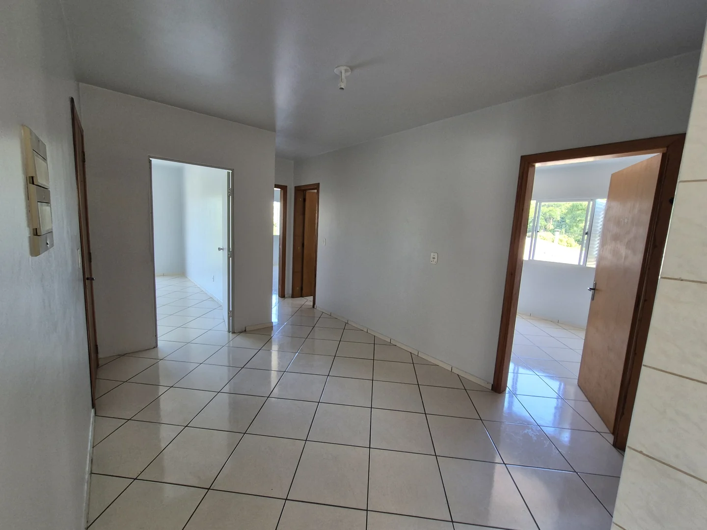 Aluga-se Apartamento com 3 dormitórios — Miniatura 5
