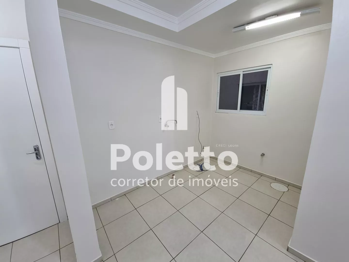 Vende-se apartamento de 01 dormitórios — Miniatura 2