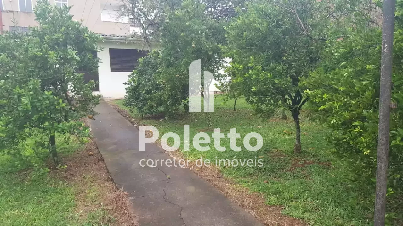 Casa com excelente pátio no centro de Marau — Miniatura 5
