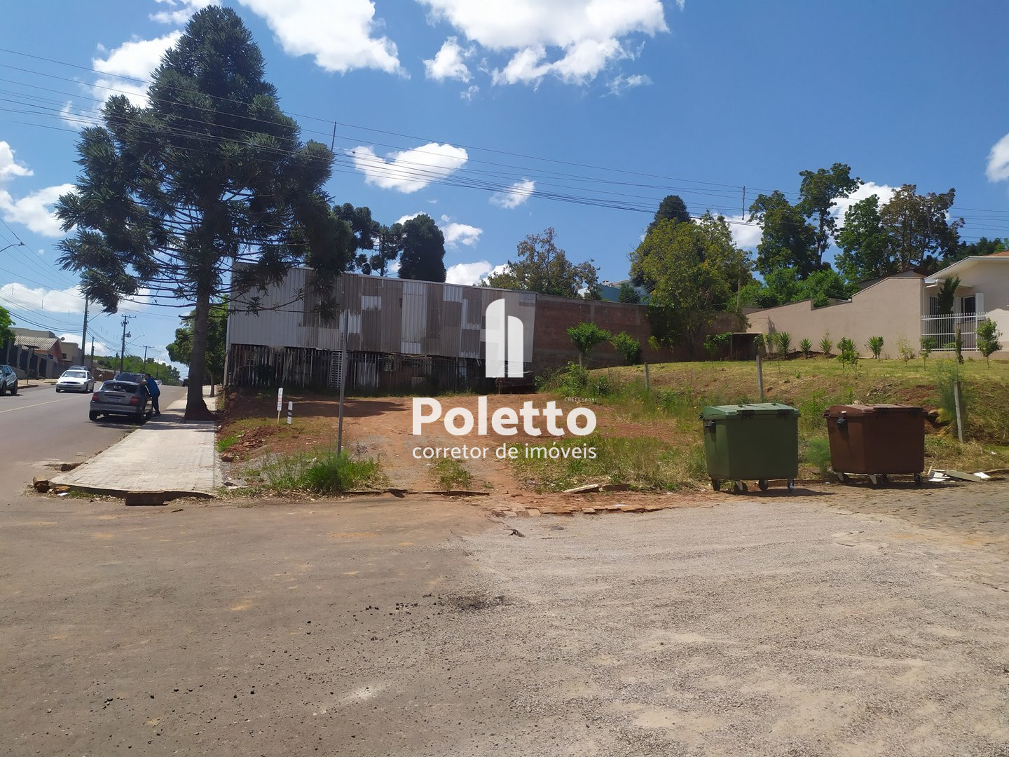 Terreno de esquina próximo a APAE — Miniatura 2