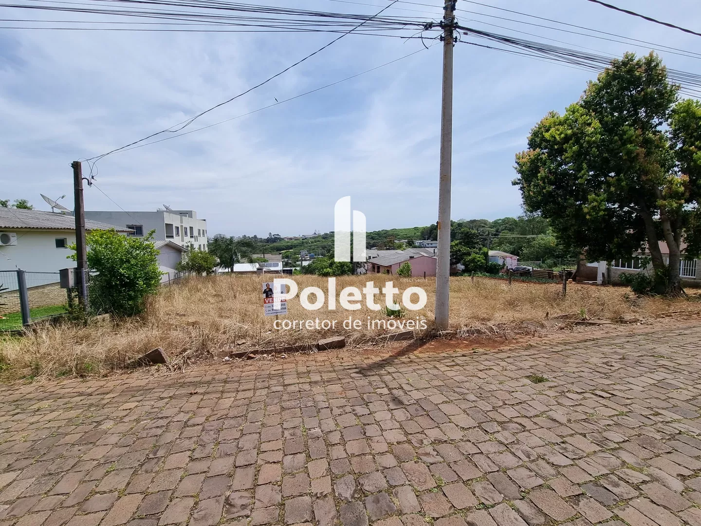 Vende-se terreno com ótima metragem — Miniatura 2