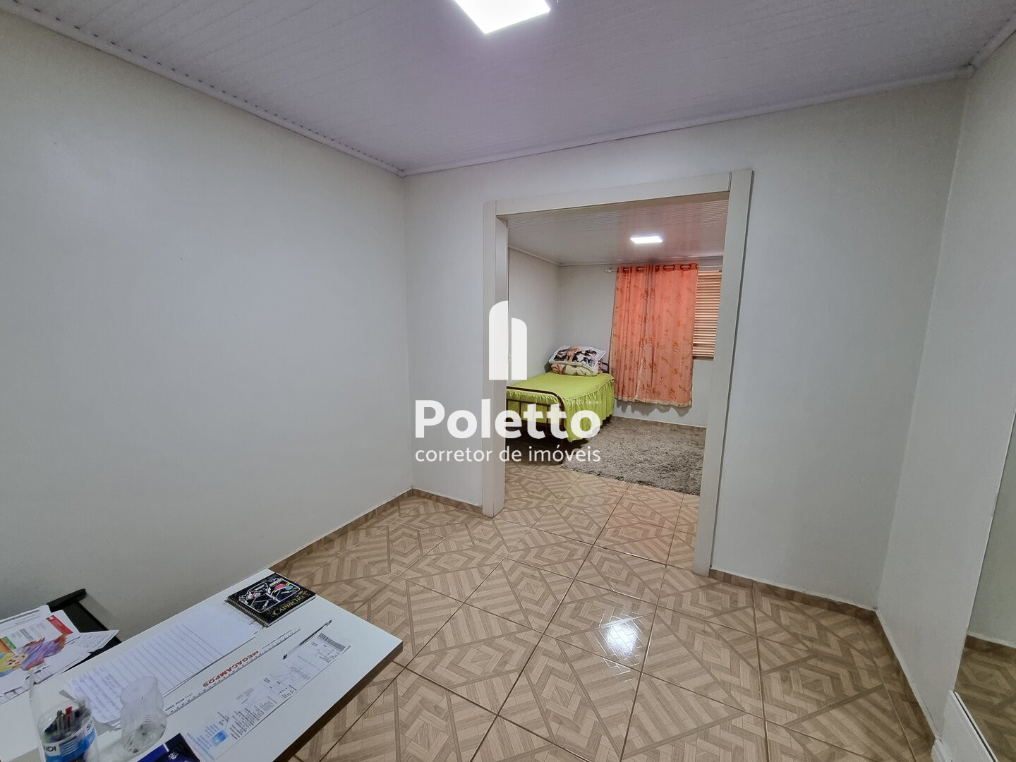 Vende-se casa com piscina em Marau — Miniatura 6
