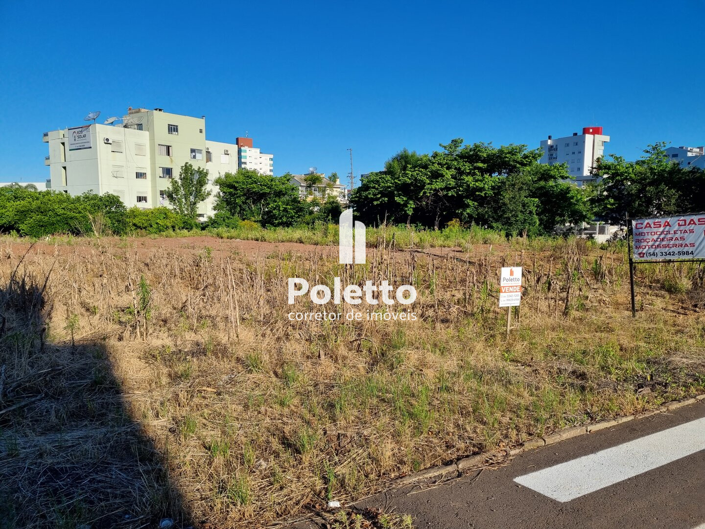 Vende-se terreno no centro de Marau — Miniatura 3