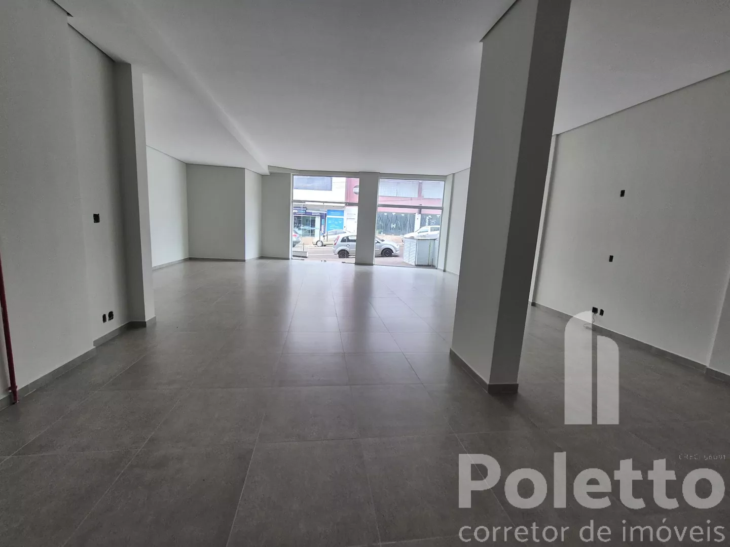 Sala comercial no centro de Marau — Miniatura 9