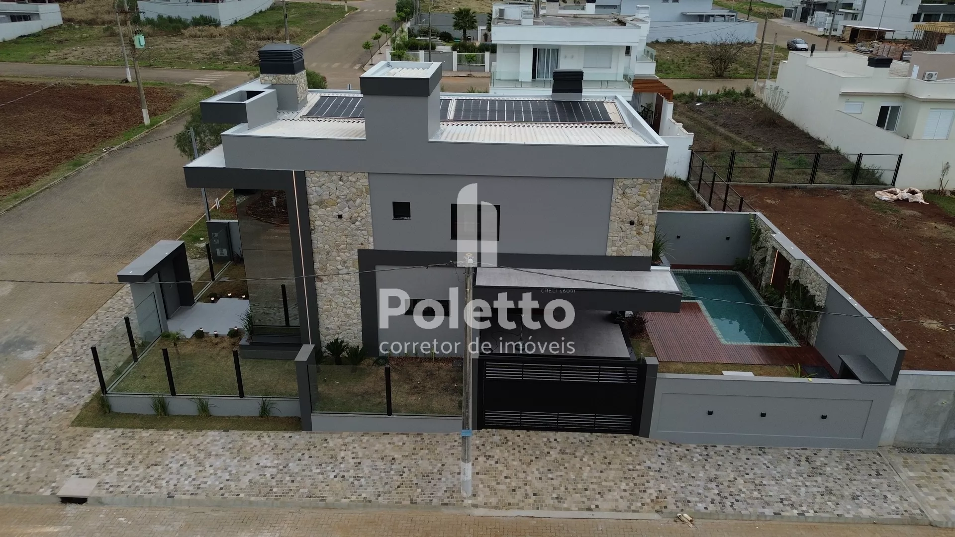 Vende-se casa de Alto Padrão — Miniatura 2
