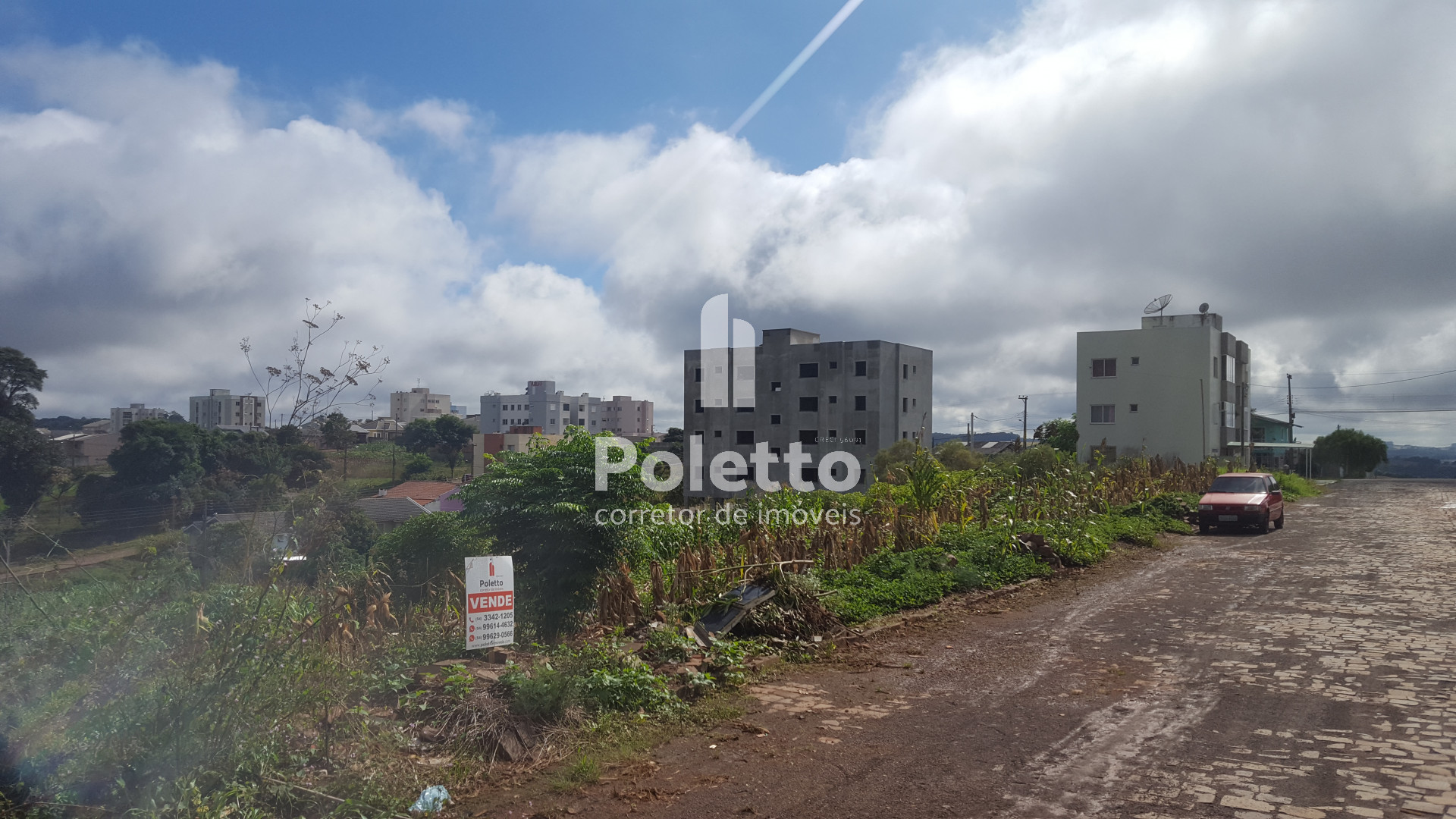 Vende-se excelente terreno no Bairro Santa Lúcia — Miniatura 5