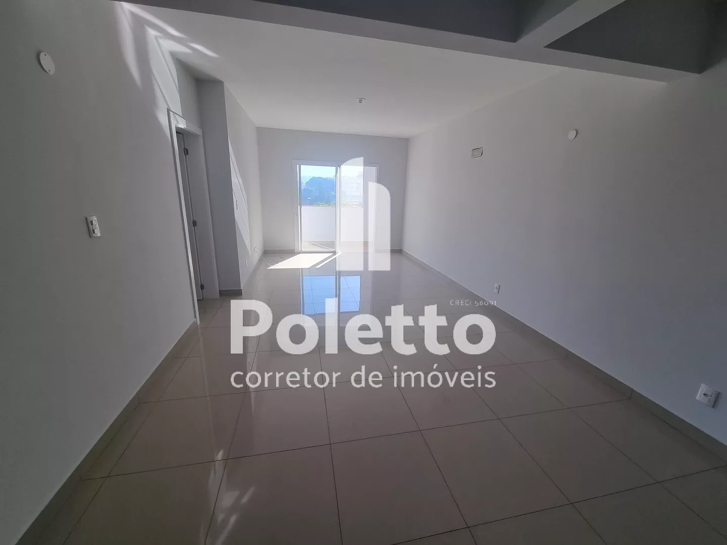 Maravilhoso apartamento no centro de Marau — Miniatura 3