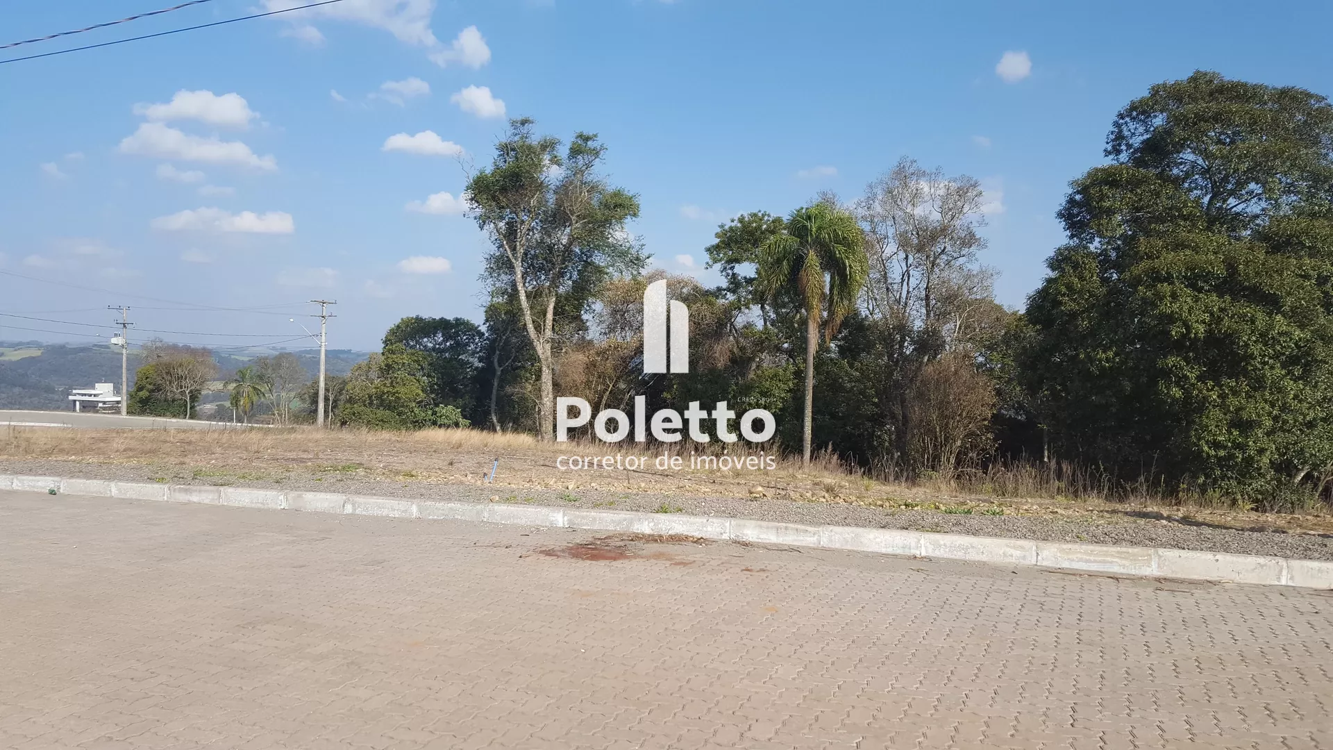 Vende-se lindo terreno e ponto alto da cidade de Marau — Miniatura 5