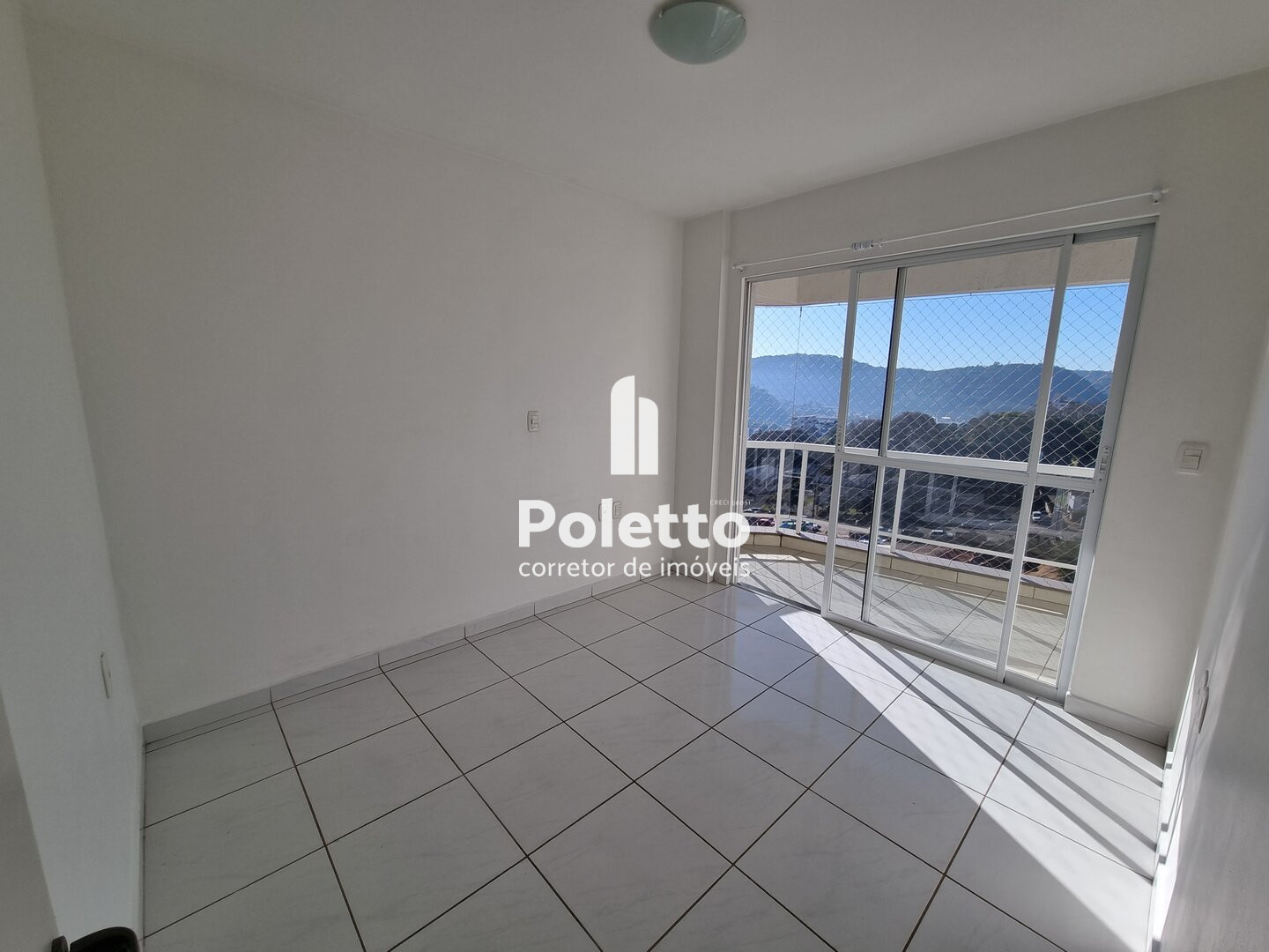 Aluga-se apartamento no centro de Marau — Miniatura 6