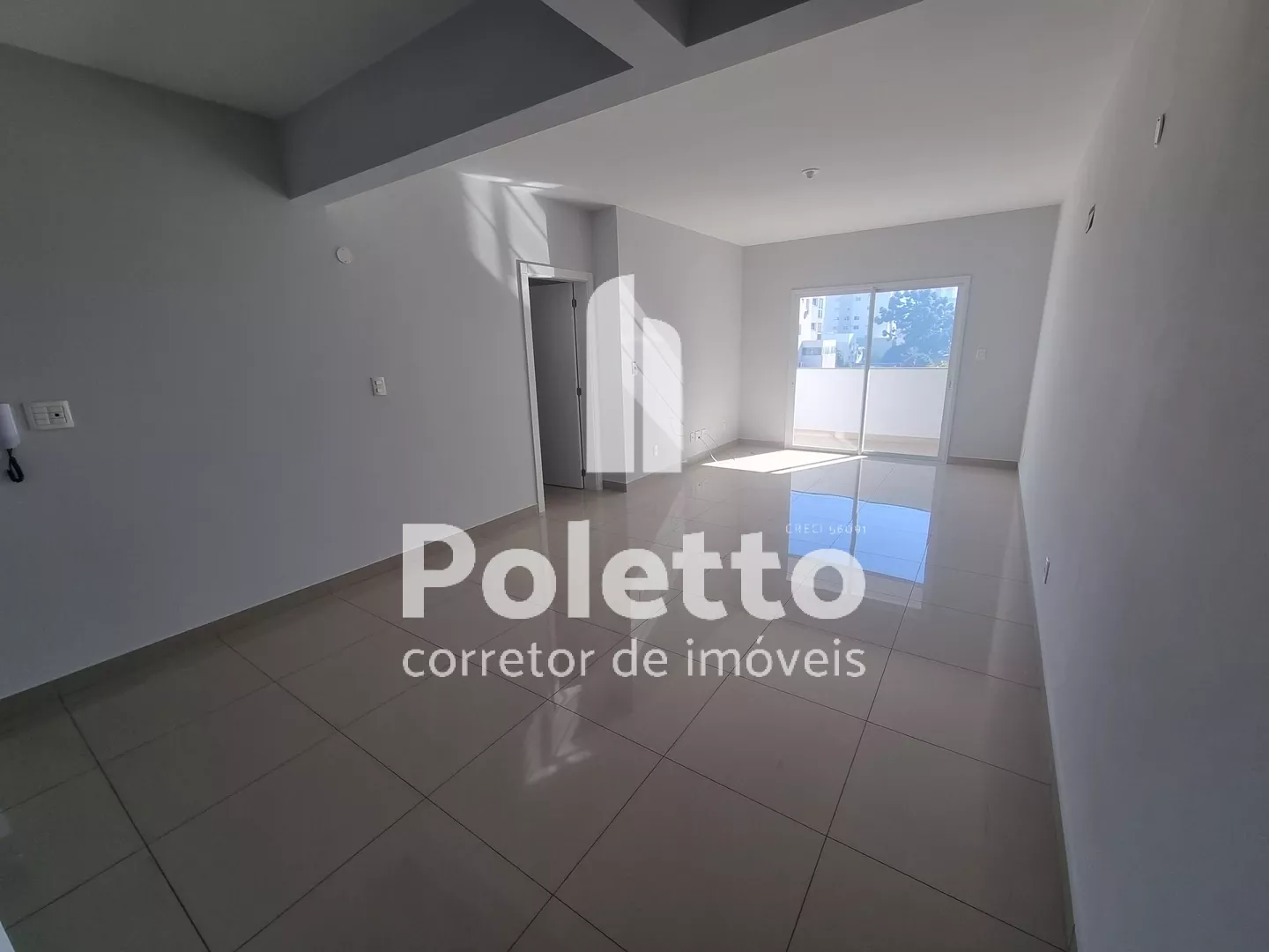 Maravilhoso apartamento no centro de Marau — Miniatura 2