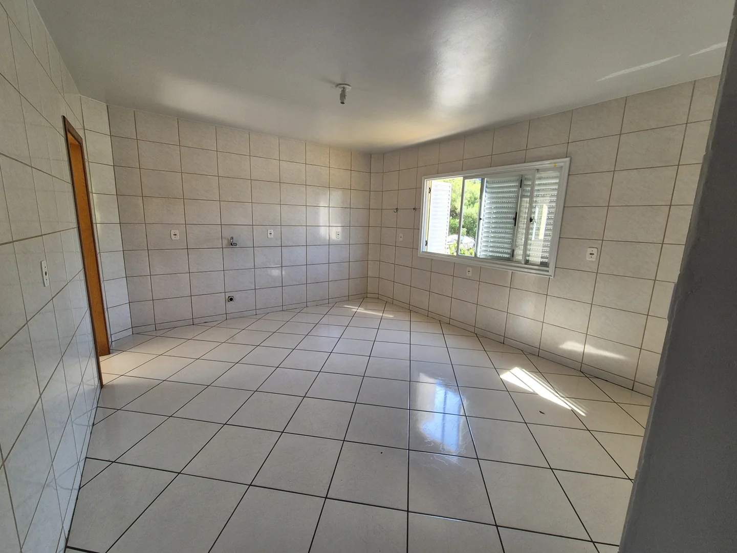 Aluga-se Apartamento com 3 dormitórios — Miniatura 3